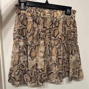New without tags snakeskin mini skirt size small